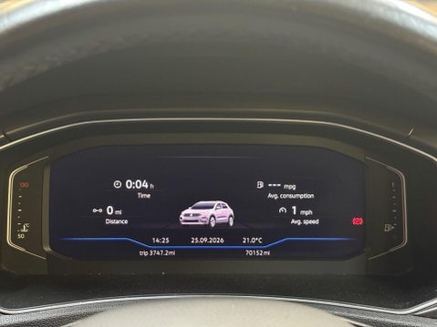 Volkswagen T-Roc 1.5 TSI EVO SE Euro 6 (s/s) 5dr 17
