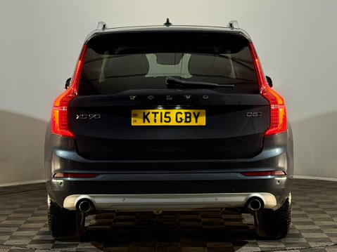 Volvo XC90 D5 MOMENTUM AWD 7