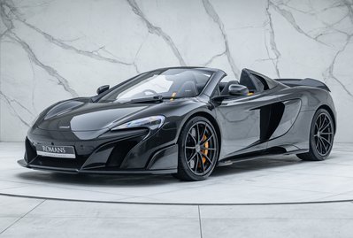 McLaren 675LT Spider MSO Carbon Series