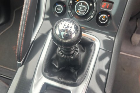 Peugeot 3008 HDI CROSSWAY 1.6 HDi..GLASS ROOF..SAT NAV..HEAD UP DISPLAY..F/S/H 22