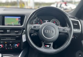 Audi Q5 2.0 TDI QUATTRO S LINE PLUS 37