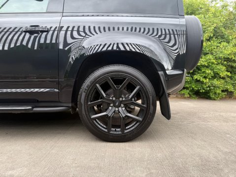 Land Rover Defender 3.0 D250 MHEV X-Dynamic S Auto 4WD Euro 6 (s/s) 3dr 18
