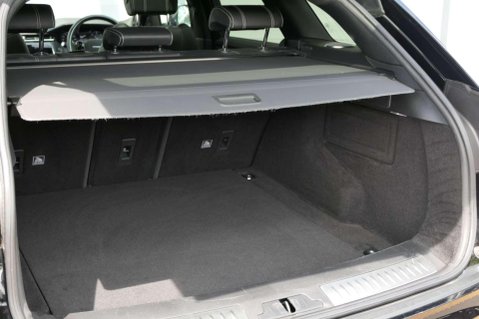 Land Rover Range Rover Velar R-DYNAMIC SE 12