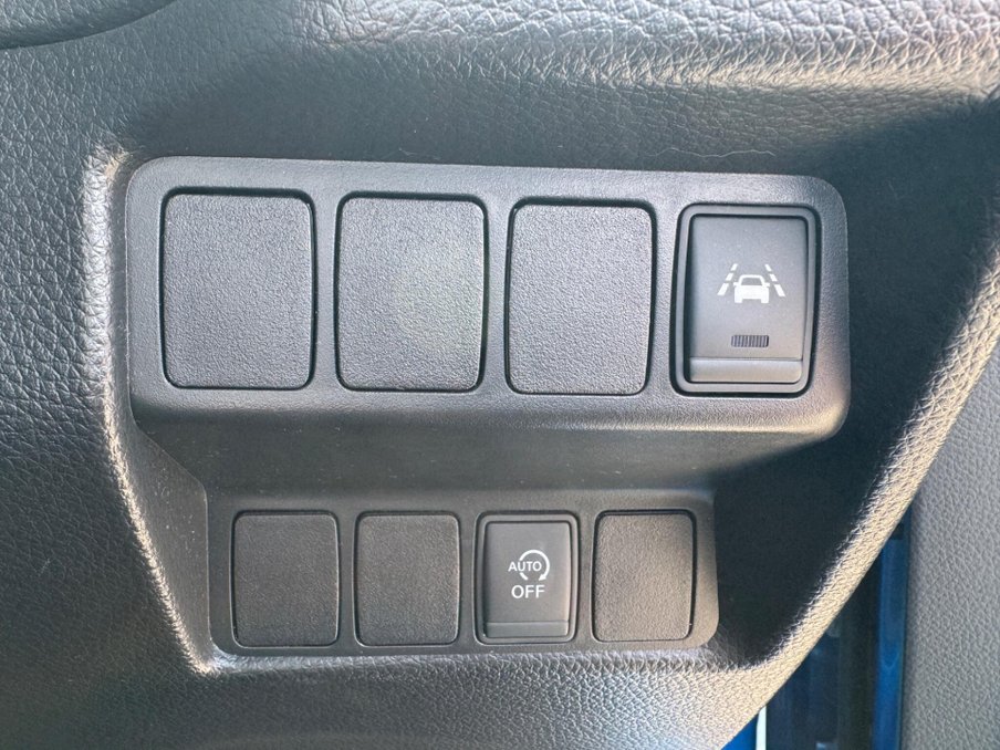 2017 Nissan Qashqai — image 25