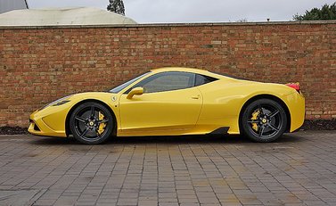 Ferrari 458 Speciale 8