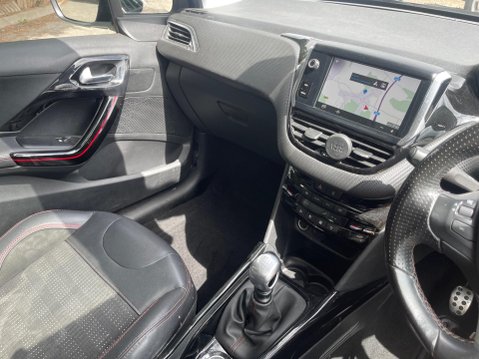 Peugeot 2008 1.2 PureTech GPF GT Line Euro 6 (s/s) 5dr 31