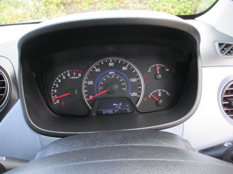 Hyundai i10 1.2 SE Euro 5 5dr 19