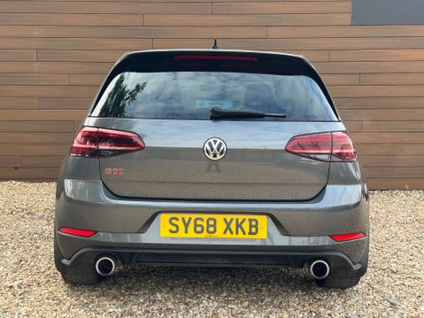 Volkswagen Golf 2.0 Golf GTi Performance TSi 5dr 6