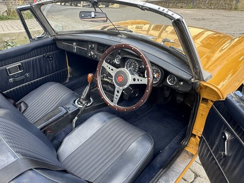 MG B ROADSTER 34