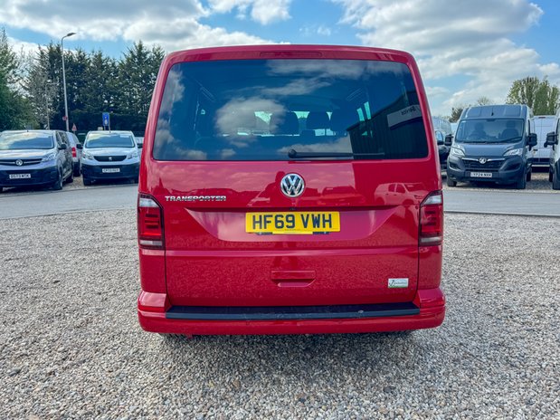 Volkswagen Transporter Crew Cab [SOLD SM] AUTO SWB T30 EDITION 2.0 150ps BMT L1H1 Kombi Air Con 8