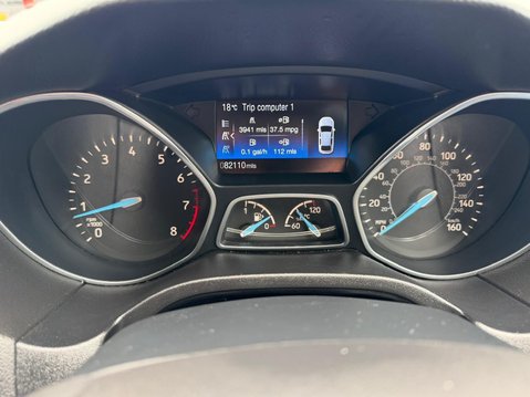 Ford Focus 1.0T EcoBoost Titanium Euro 6 (s/s) 5dr 8