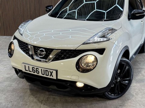 Nissan Juke 1.6 Juke N-Connecta CVT 5dr 41