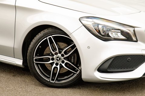 Mercedes-Benz CLA Class CLA 220 D AMG LINE 11