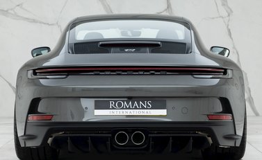 Porsche 911 (992) GT3 Touring 5
