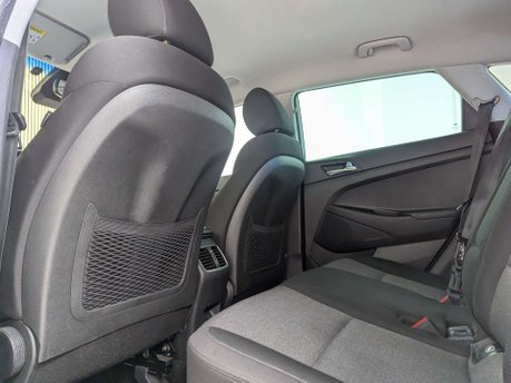 Hyundai TUCSON 1.6 Tucson SE Nav GDi 2WD 5dr 42