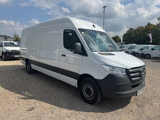 Mercedes-Benz Sprinter LWB L3H2 [SOLD CR] High Roof 315 Pro Cdi EURO 6 4