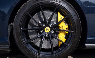 Ferrari 812 Superfast 6