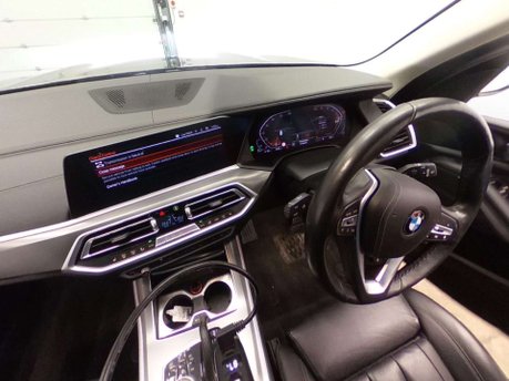 BMW X5 3.0 X5 xDrive 40d XLine MHEV Auto 4WD 5dr 3