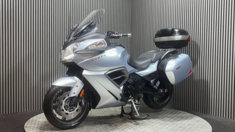 Triumph Trophy 1200 SE 2014 32K FULL LUGGAGE LONG MOT WARRANTY 1200CC 5