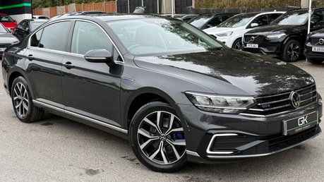 Volkswagen Passat GTE DSG - VAT Q - 1 OWNER - PLUG IN HYBRID - 3 IN STOCK 