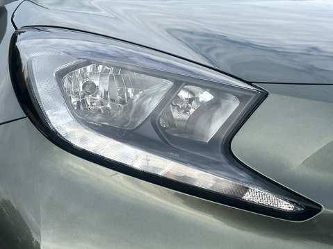 Toyota Aygo X VVT-I EDGE 14