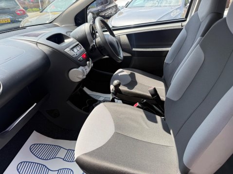 Peugeot 107 1.0 12V Access Euro 5 3dr 29