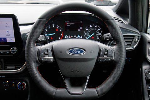 Ford Fiesta ST-LINE MHEV 21