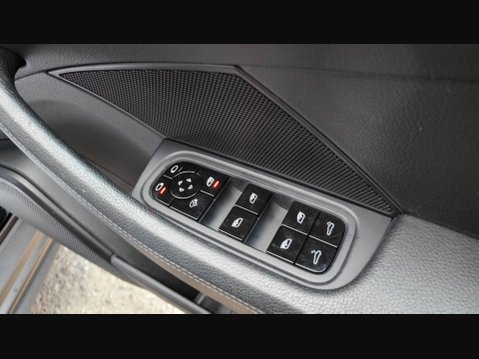Porsche Panamera 4 10 YEARS EDITION PDK 30