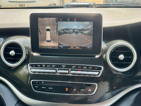 Mercedes-Benz V Class 2.2 V220d BlueTEC SE MPV 5dr Diesel G-Tronic+ Euro 6 (s/s) 7 Seat (163 ps) 50