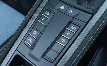 Porsche 718 SPYDER RS PDK 22