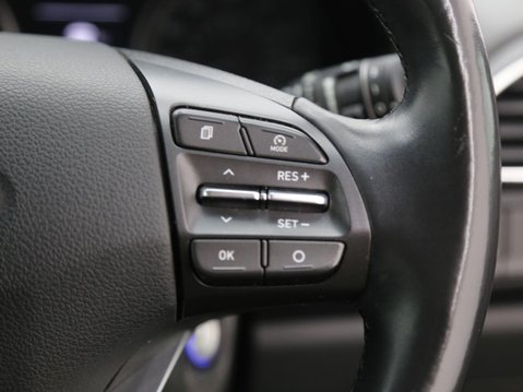 Hyundai i30 1.0 T-GDi Blue Drive SE Euro 6 (s/s) 5dr 12