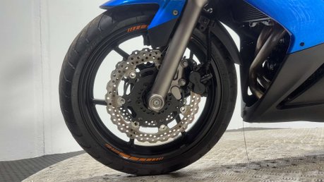 Kawasaki Er ER6 2010 ONLY 16K MOT SERVICED COMMUTER A2 BIKE 650CC TWIN 20