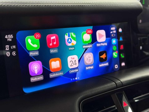 Porsche Taycan Performance Plus 93.4kWh Turbo S Saloon 4dr Electric Auto 4WD (761 ps) 43