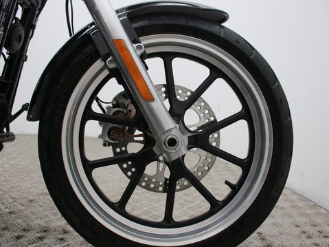 Harley-Davidson Sportster SPORTSTER XL883L SUPERLOW 18 27