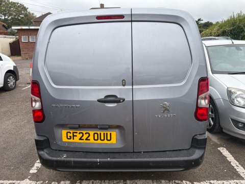 Peugeot Partner BLUEHDI PROFESSIONAL PREMIUM L2 8