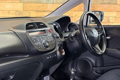 Honda Jazz 1.4 i-VTEC ES Plus Hatchback 5dr Petrol Manual Euro 5 (99 ps) 50