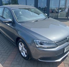 Volkswagen Jetta SE TDI BLUEMOTION TECH £35 ROAD TAX 3