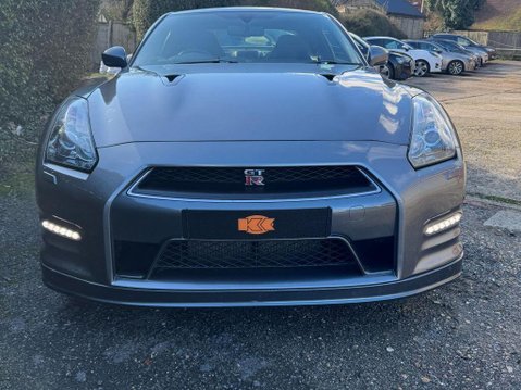 Nissan GT-R 3.8 V6 Premium Edition Coupe 2dr Petrol Auto 4WD Euro 5 (550 ps) 3