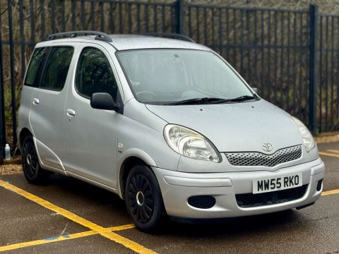 Toyota Yaris Verso 1.3 Yaris Verso T3 Auto 5dr 26