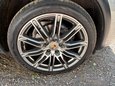 Porsche Cayenne D V6 TIPTRONIC S 21
