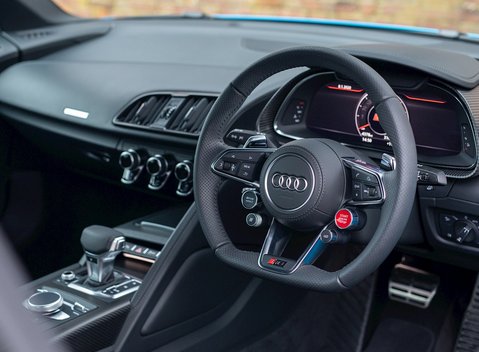Audi R8 V10 Plus 11