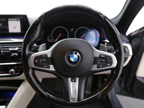 BMW 5 Series 2.0 520d M Sport Auto xDrive Euro 6 (s/s) 4dr 10