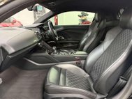 Audi R8 5.2 FSI V10 Performance Coupe 2dr Petrol S Tronic quattro Euro 6 (s/s) (620 42