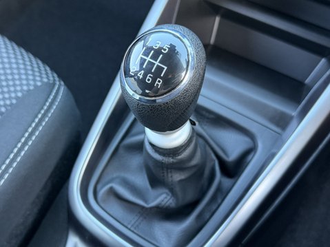 Suzuki Vitara 1.4 Boosterjet 48V Hybrid SZ-T 5dr 28