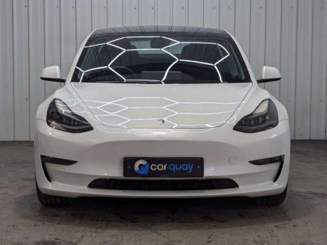 Tesla Model 3 Model 3 Long Range AWD 4WD 4dr 19