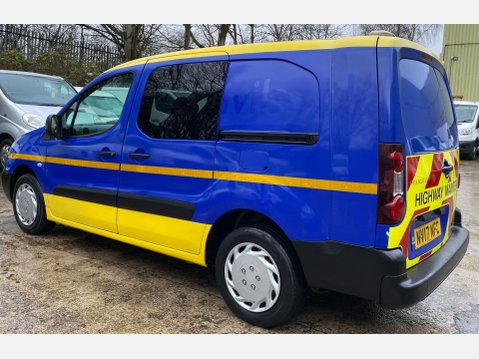 Peugeot Partner 1.6 BlueHDi 744 S Combi Van 6dr Diesel Manual L2 (113 g/km, 97.64 bhp) 21