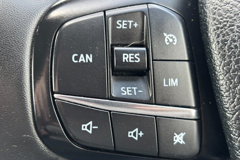 Ford Transit Custom 280 130 ps L1 Limited Panel Van - Sat Nav 28