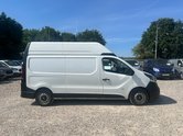 Vauxhall Vivaro LWB High Roof L2H2 120 Bi Turbo Air Con 1 Owner 5