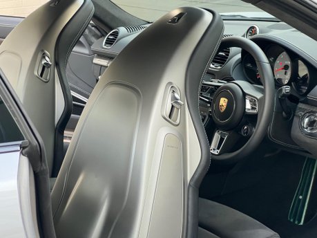 Porsche 718 Cayman CAYMAN GTS PDK 19