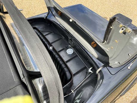 Mercedes-Benz SL Series 300 SL 54